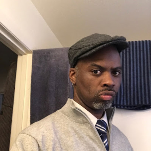 Meet your Posher, Sean - Picture 1 of 1